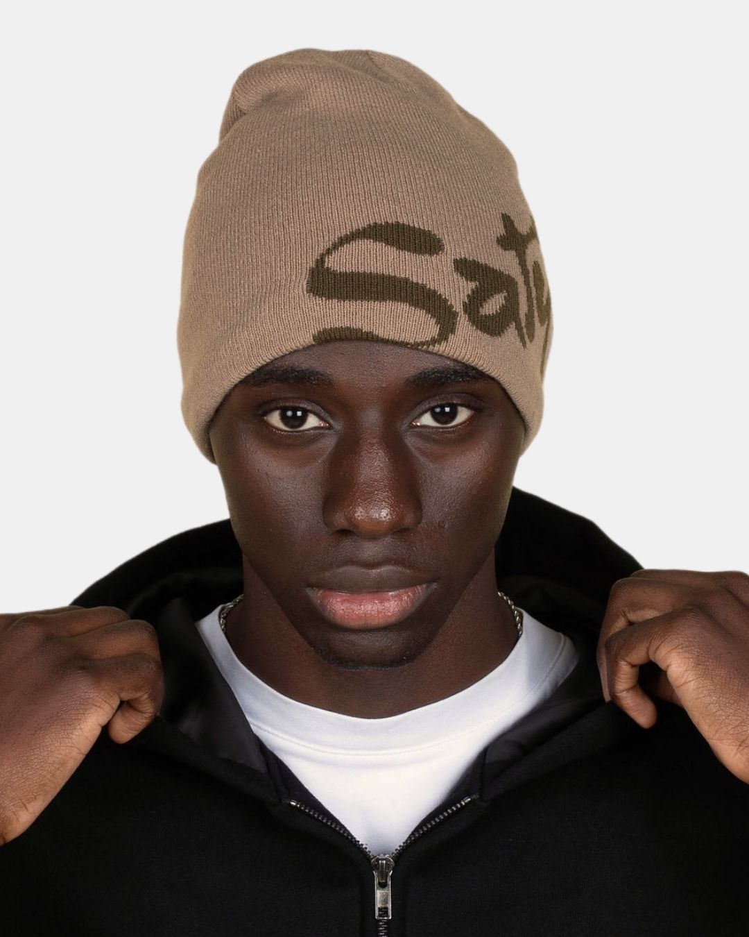 SatynBeanie Brown – Innenausstattung aus Satin